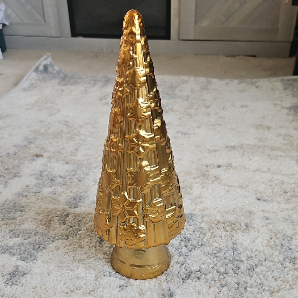 Gold Holiday Tree Decoration